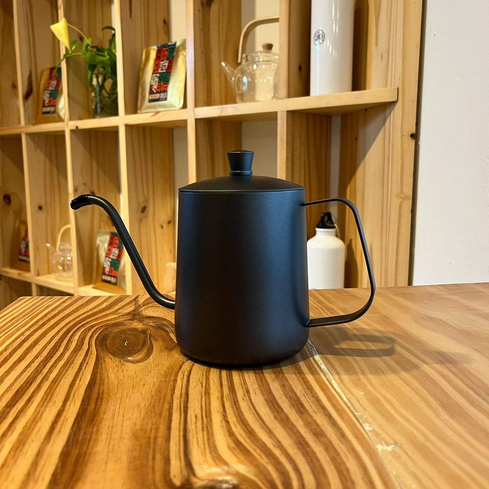 Pava Kettle Negra - 600 ml